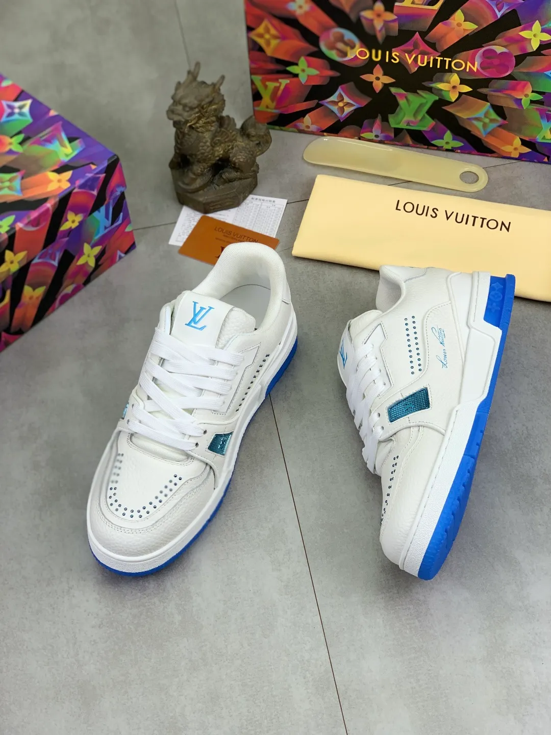 Men's men's shoes 💰P580 new style 💶【LOUIS VUITTON) (original order) new style 🍀LV Louis Vuitton *——LV classic trendy shoes! Made of imported original cowhide and water-dyed cowhide lining. The latest original wear-resistant rubber combination outsole! High quality products! Multiple colors available, code number: 38-46